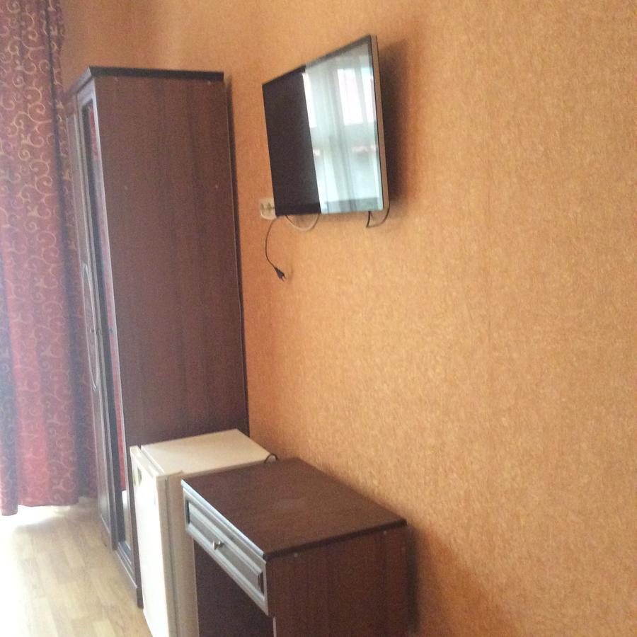 Guest House Dali Gagra Exterior photo