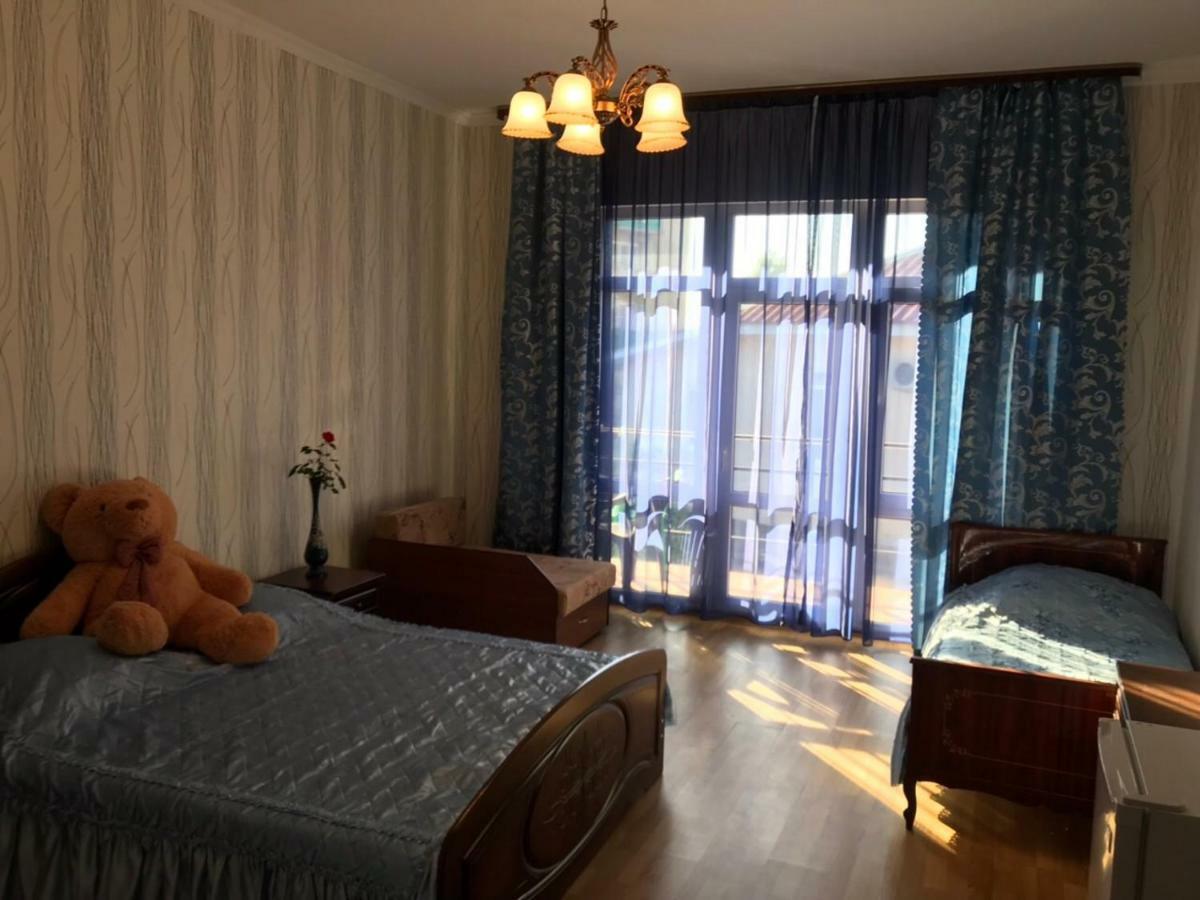 Guest House Dali Gagra Exterior photo